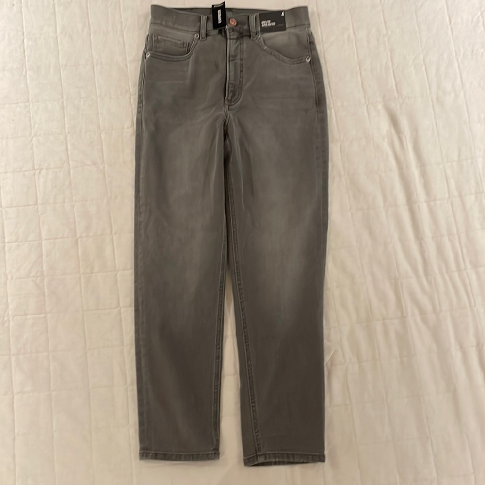 Express - Mom Jean Super High Rise